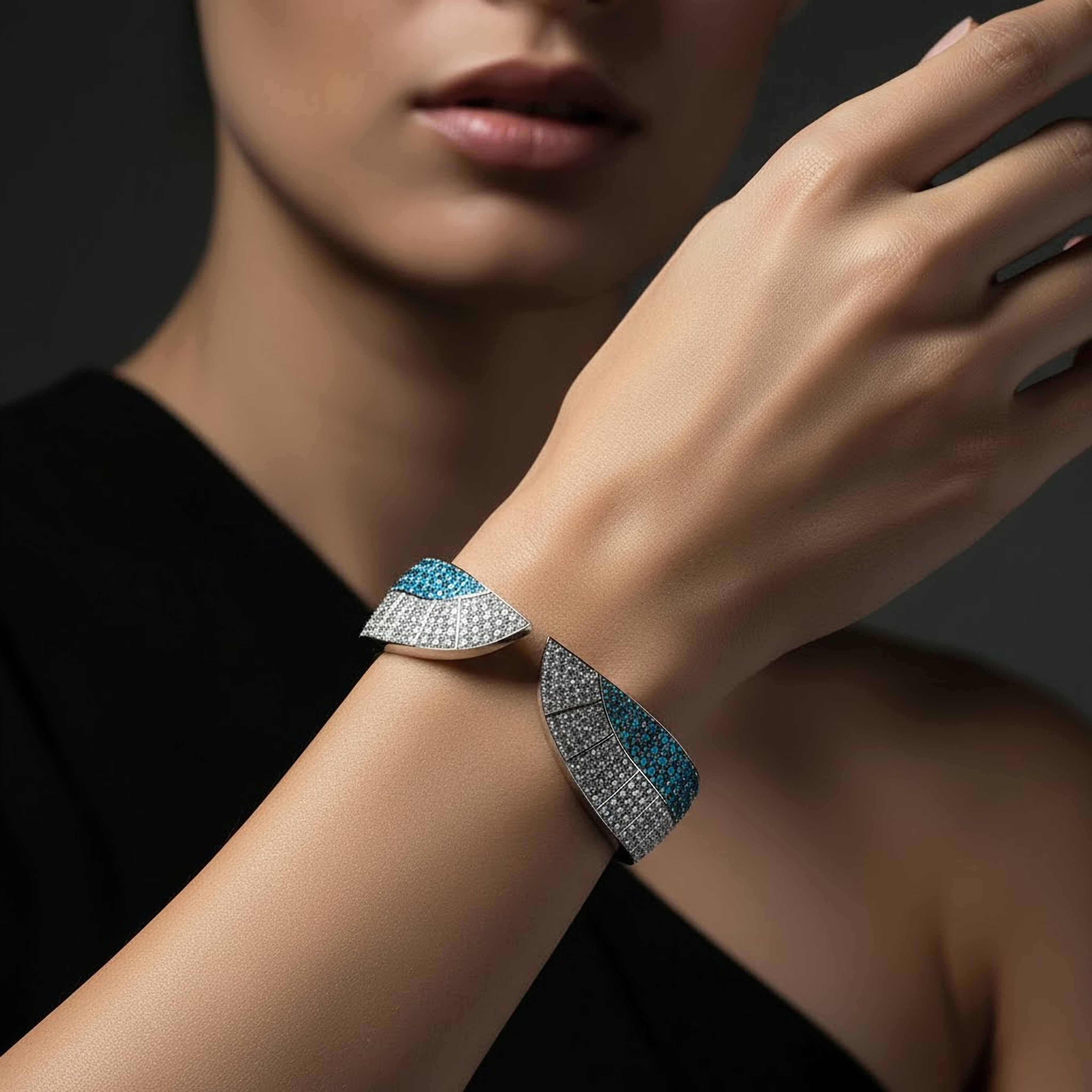 Angel Bangle