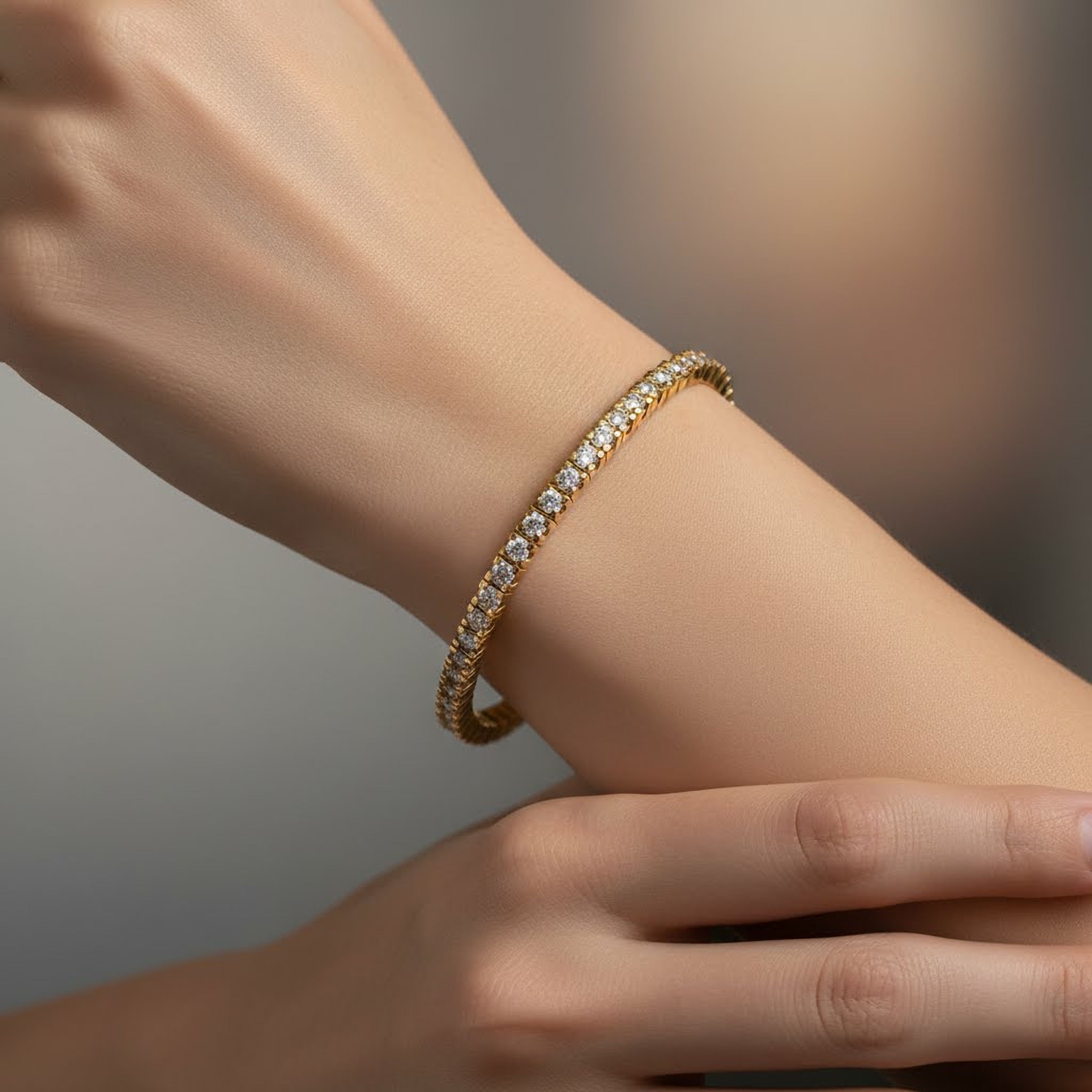 Elastic Round Tennis Bracelet (Yellow Gold)