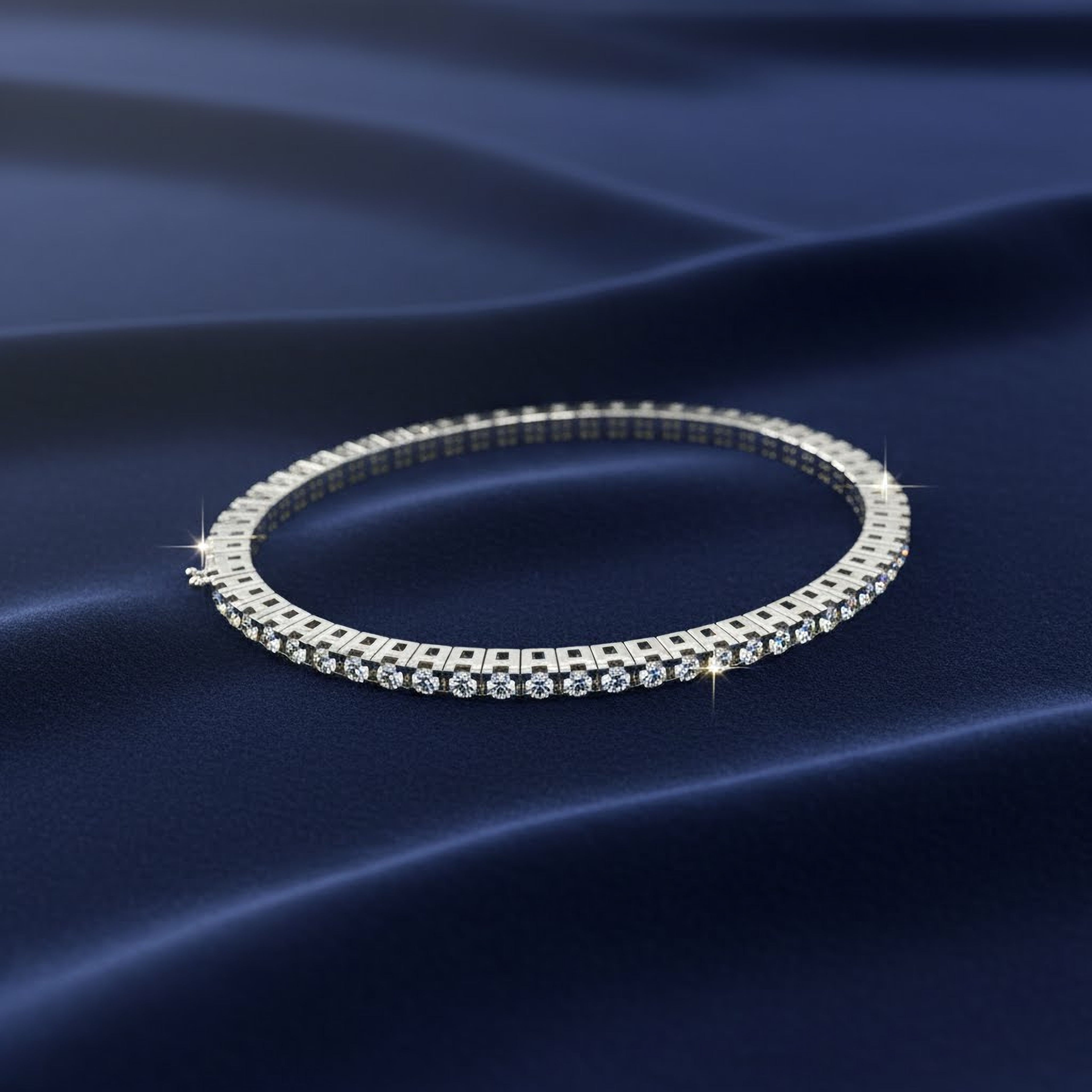Elastic Round Tennis Bracelet (White Gold)