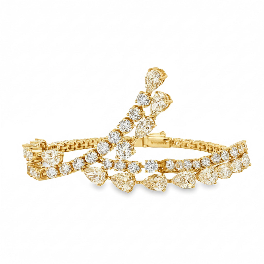 One Side Hanging Pear Bracelet