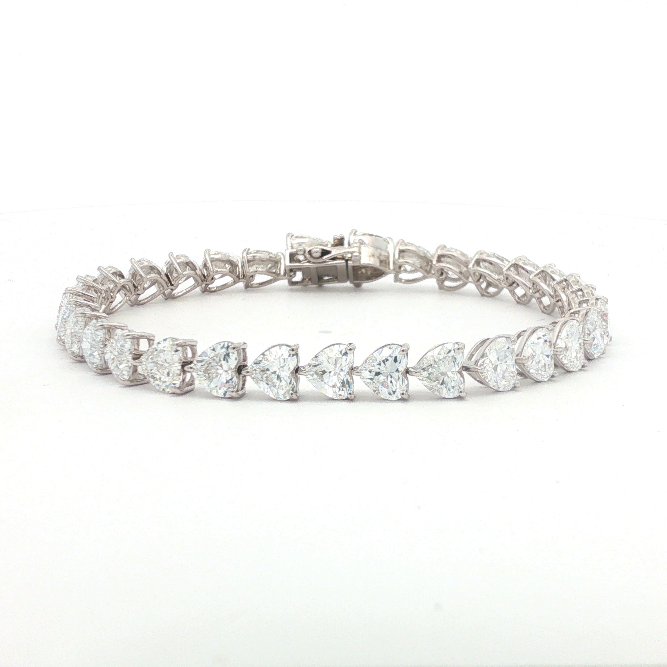 50pts Heart-Shaped Lab Diamond Tennis Bracelet
