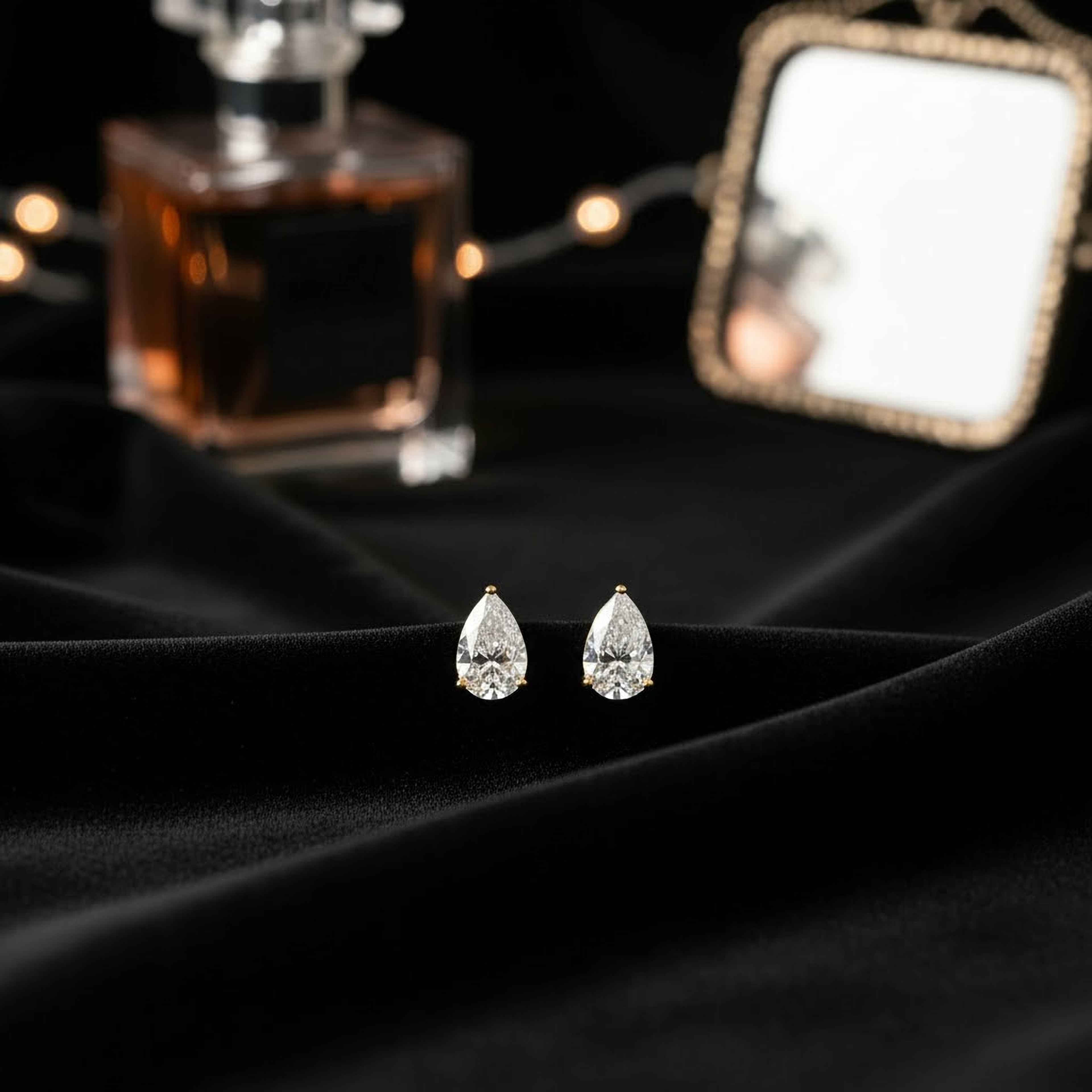 1ct Pear Studs