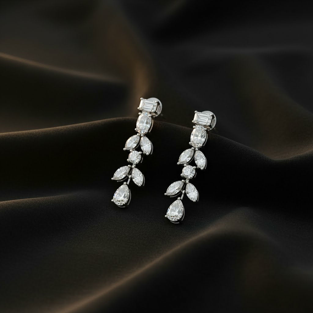 Flower x Emerald Earrings