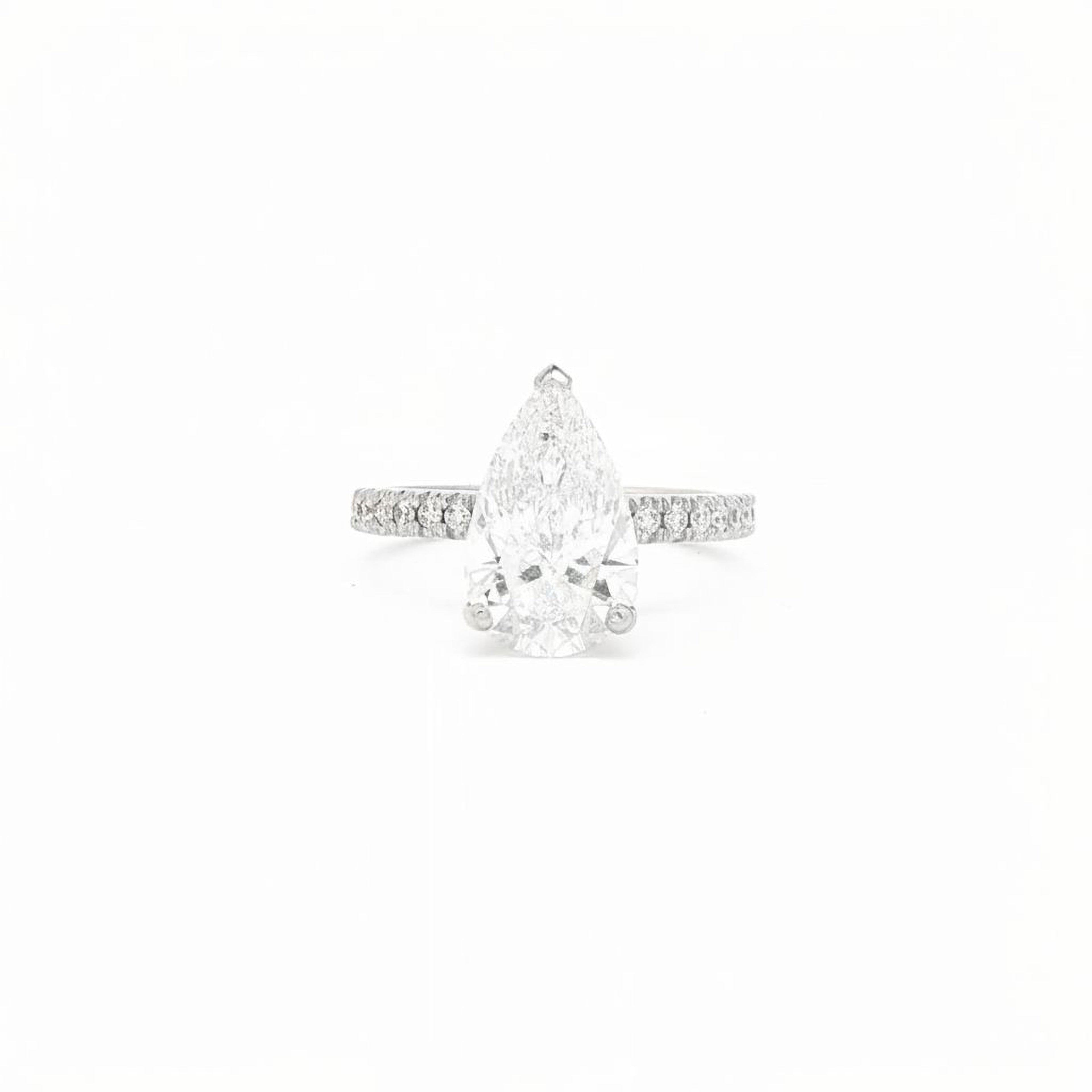 2.5ct Pear Engagement Ring with Band