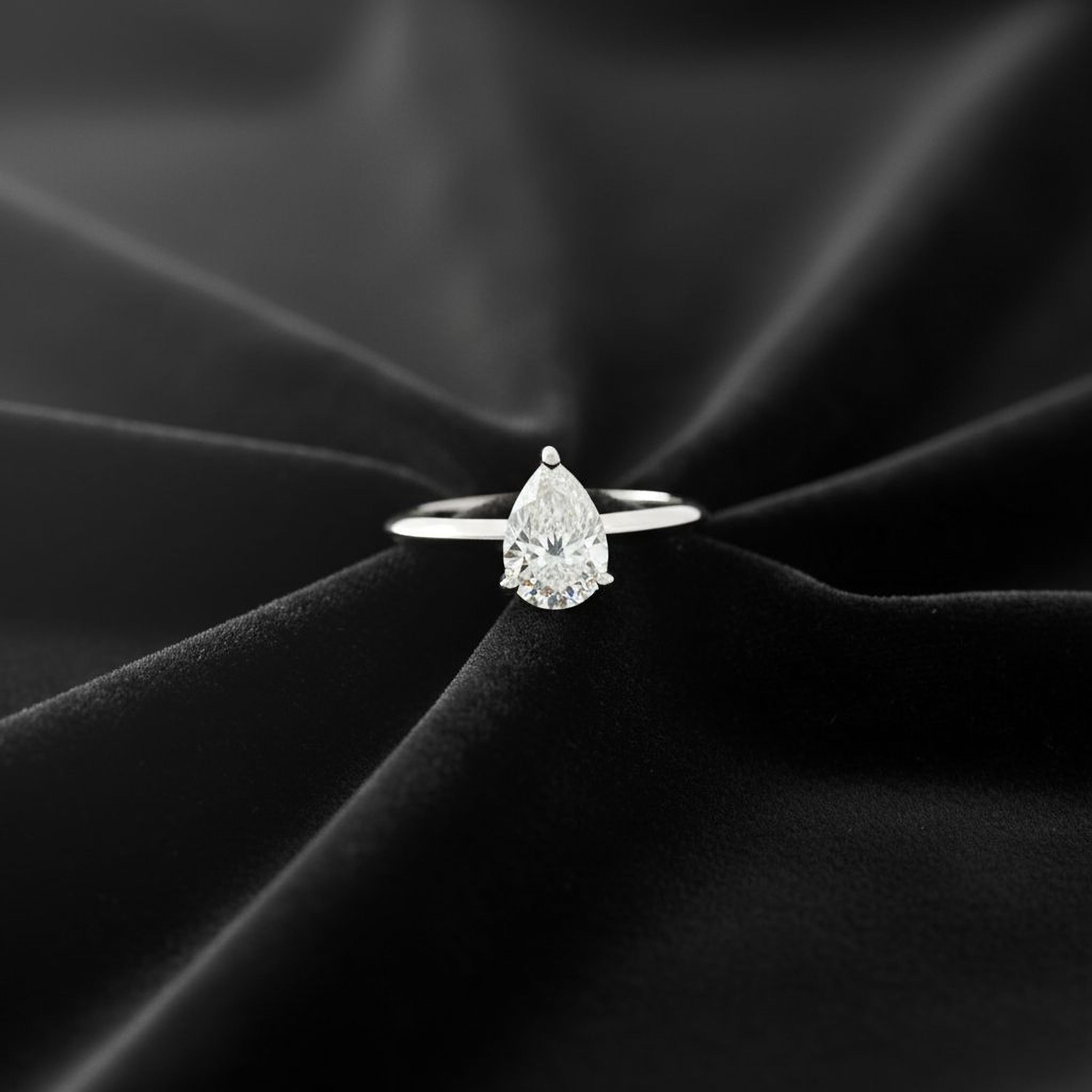 1ct Pear Simple  Engagement Ring