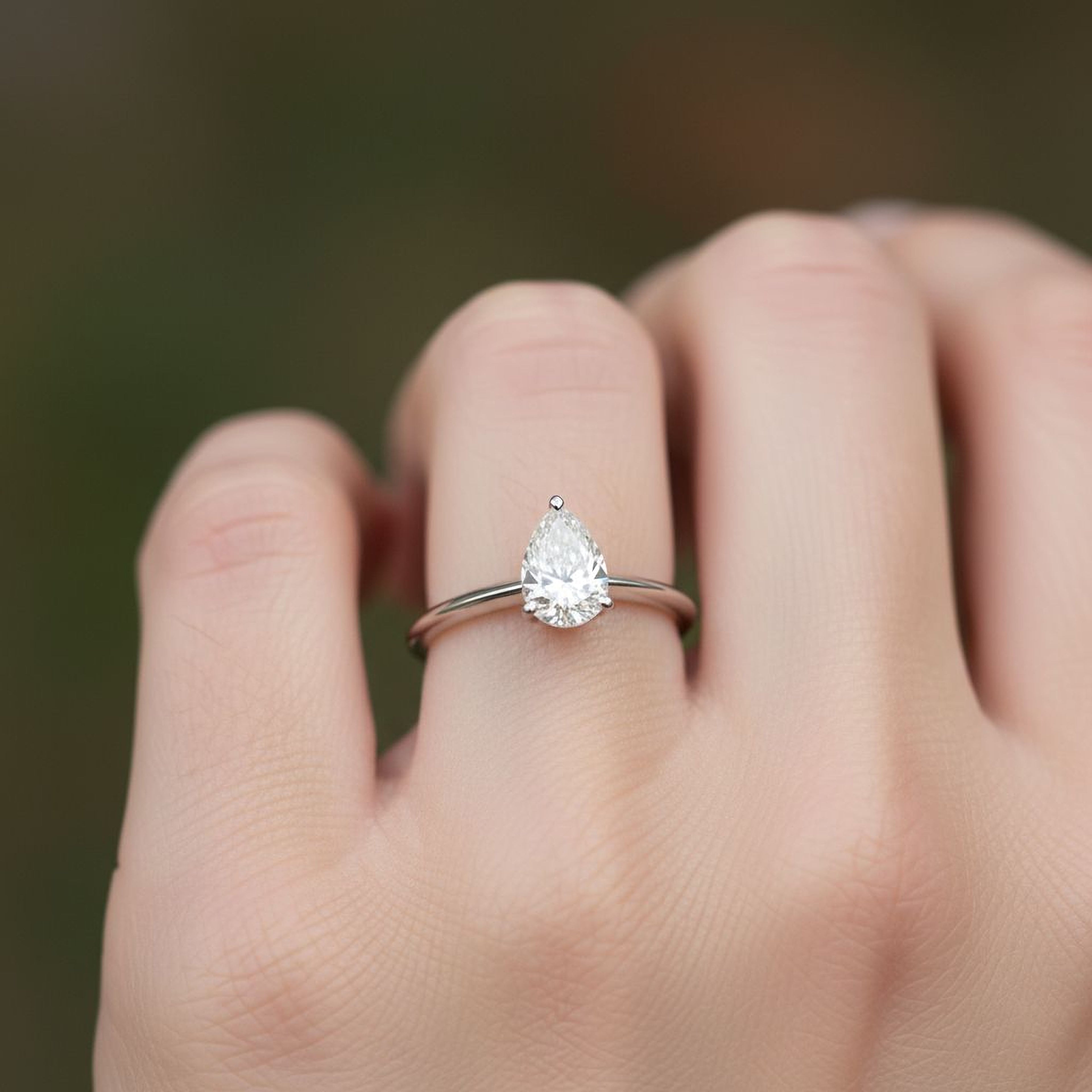 1ct Pear Simple  Engagement Ring