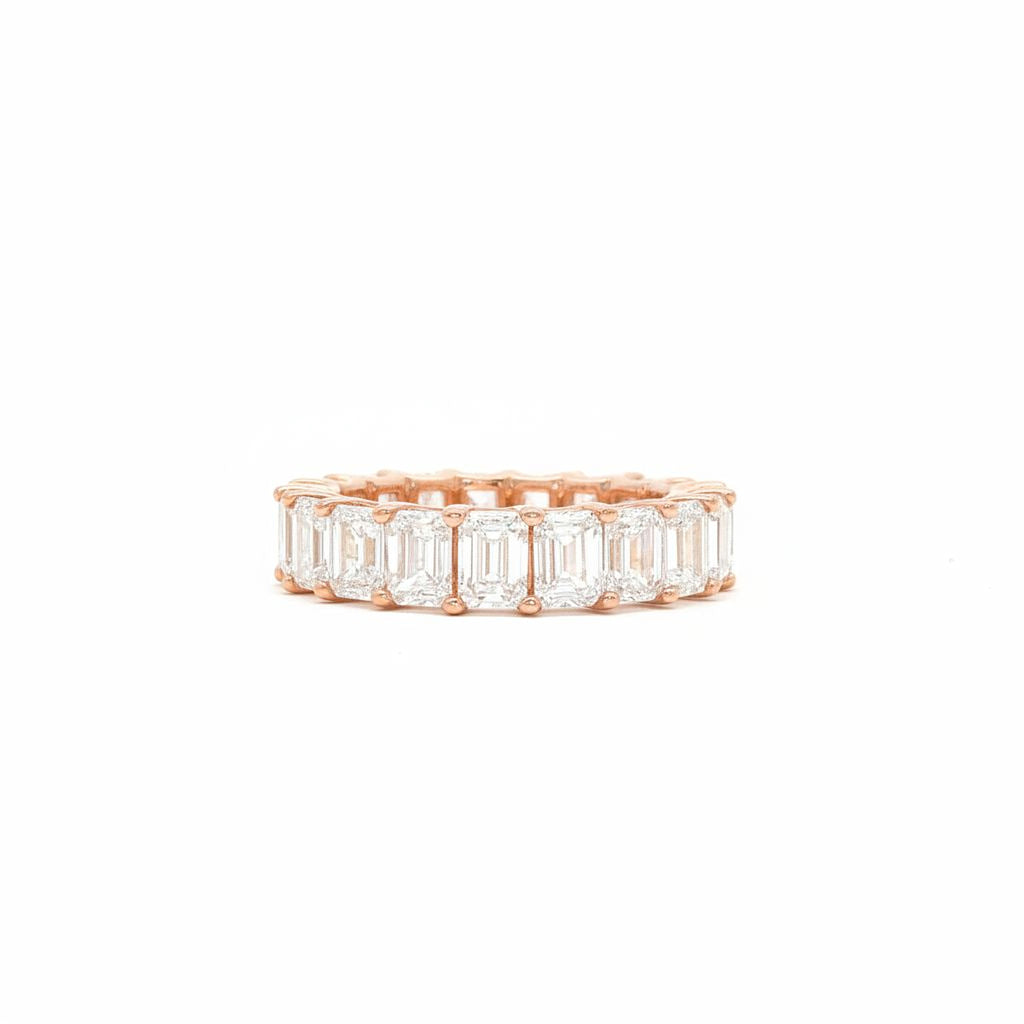 30pt Emerald  Wedding Band
