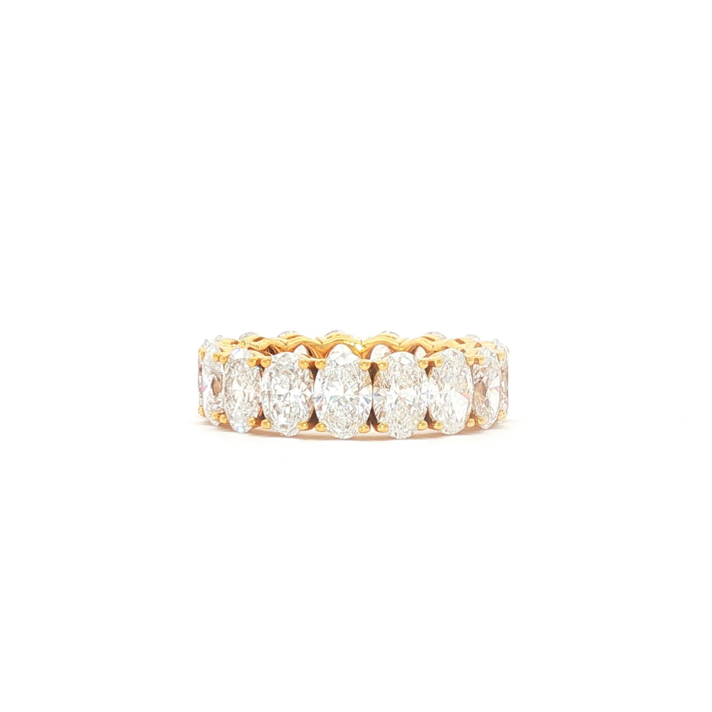40pts Oval  Wedding Band