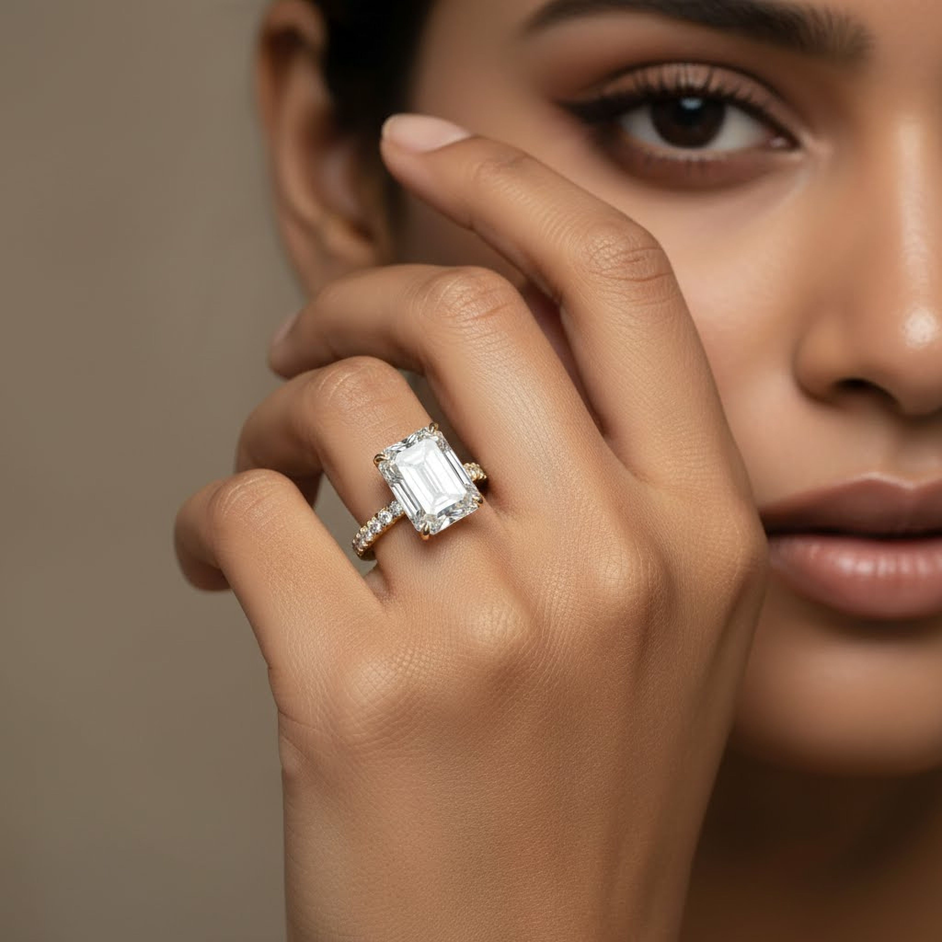5ct Emerald  Engagement Ring