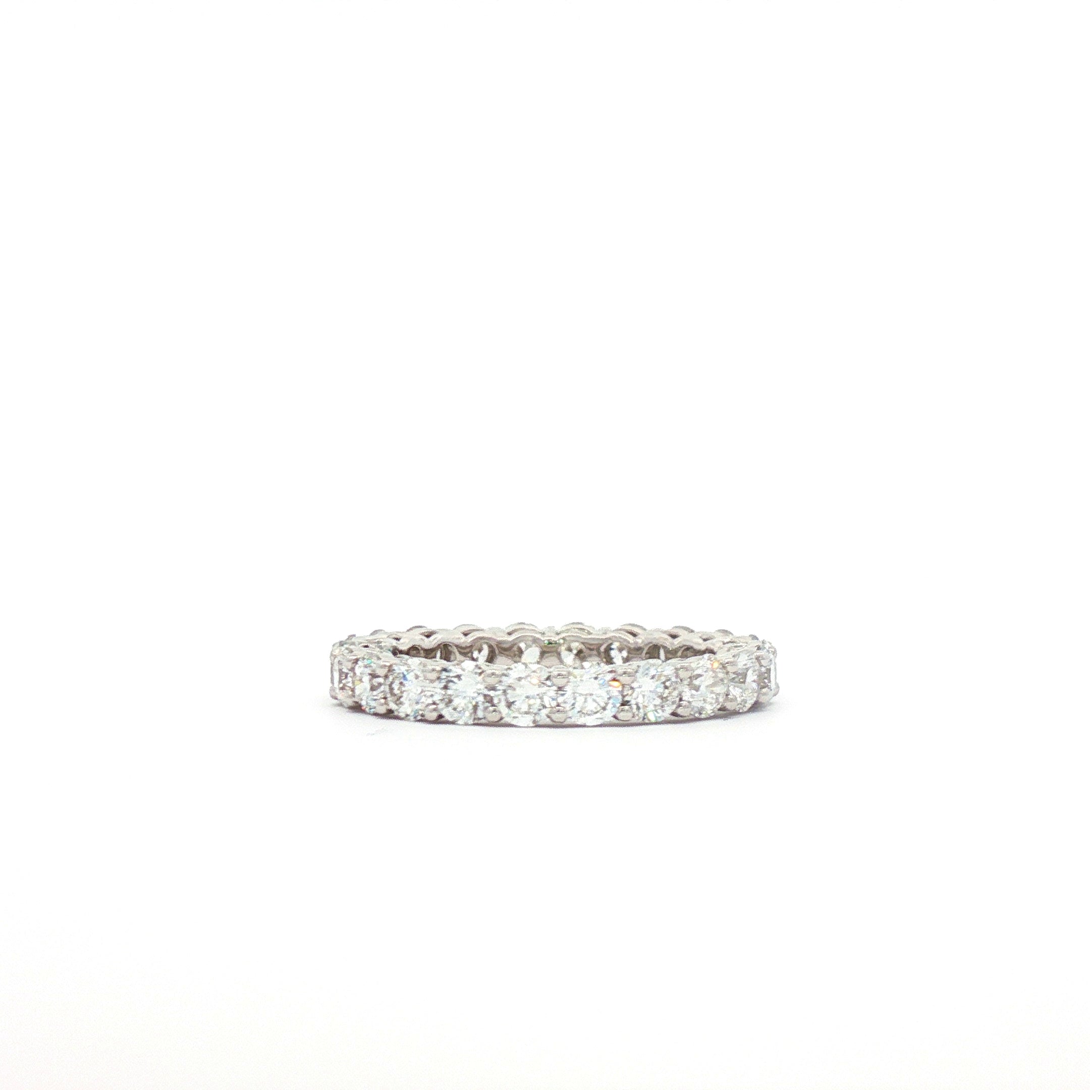 12pts Round Eternity Band