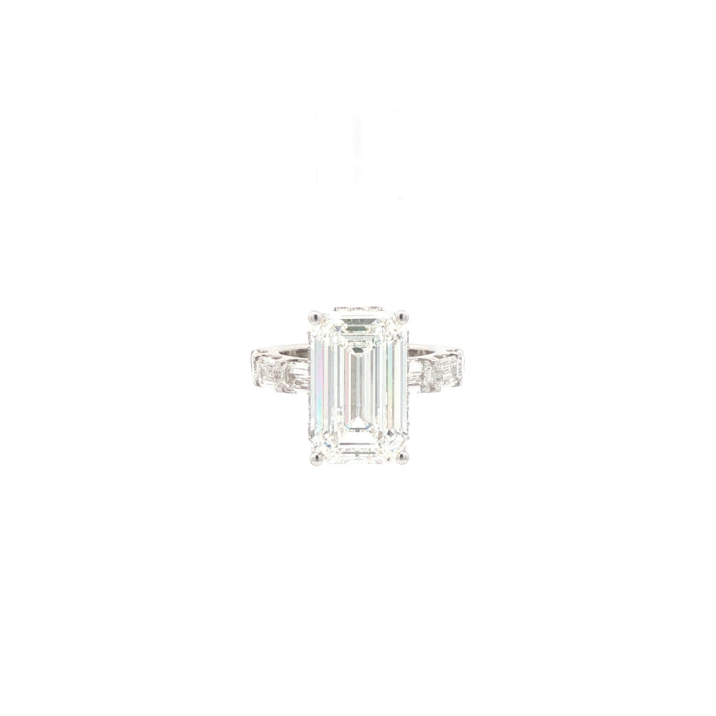 10ct Emerald Ring