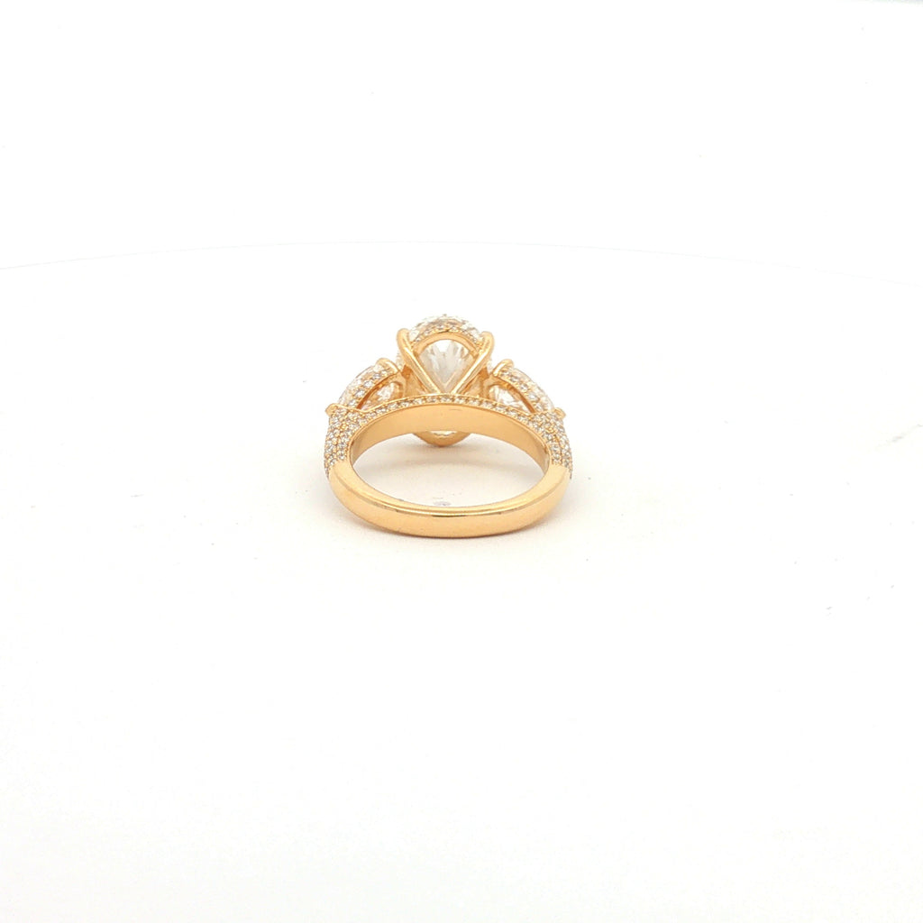 Yellow Gold Oval and Pear Diamond Multistone Ring