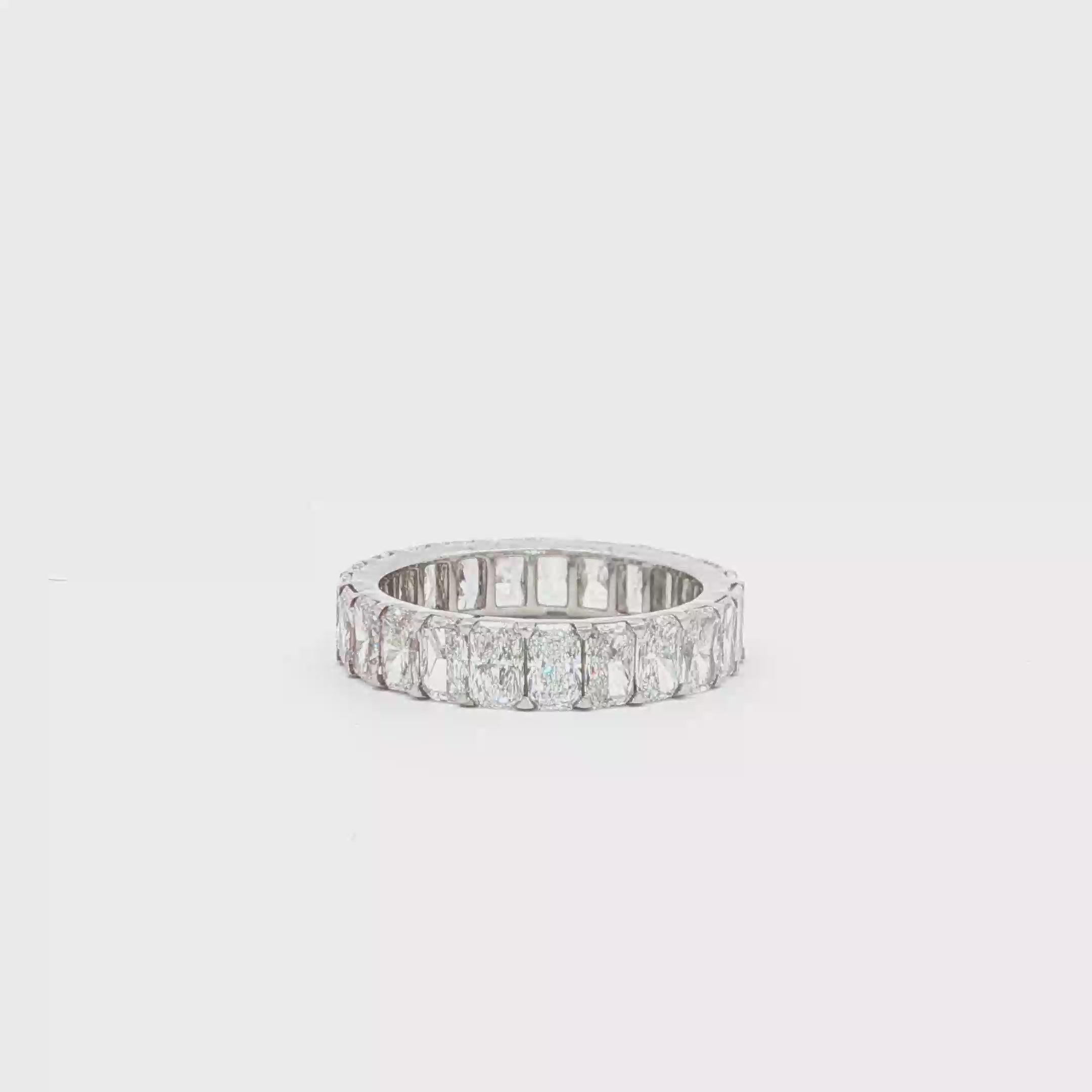 Radiant Wedding Band (20pts)