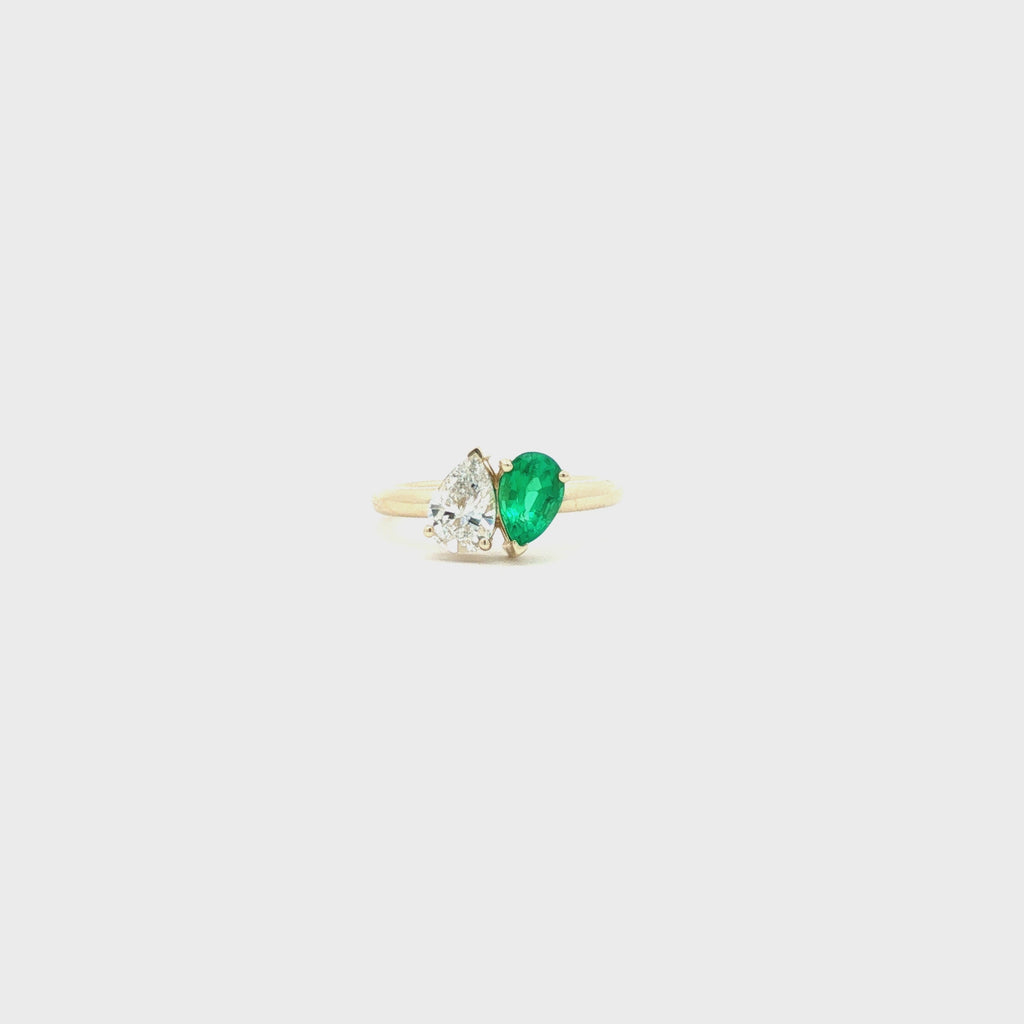 Pear-Cut Diamond and Emerald Pinky Ring