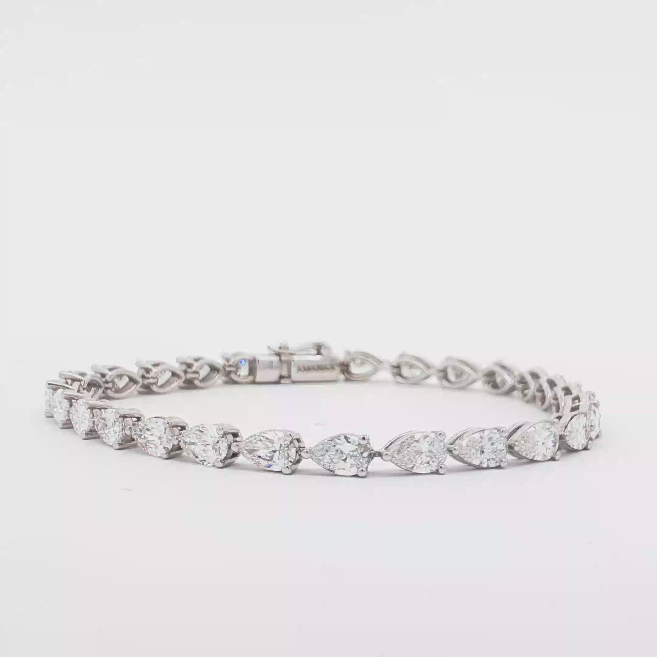 30pts Pear Tennis Bracelet