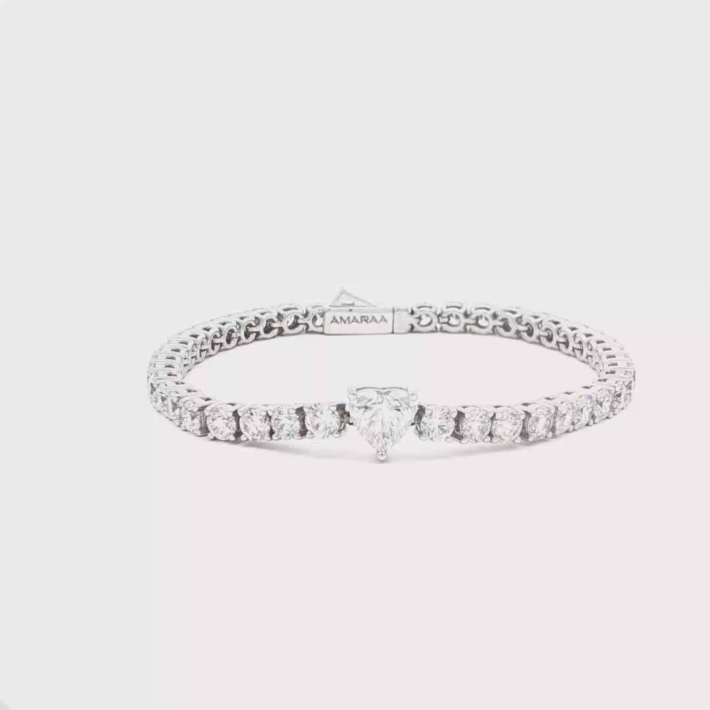 Heart Center Round Tennis Bracelet