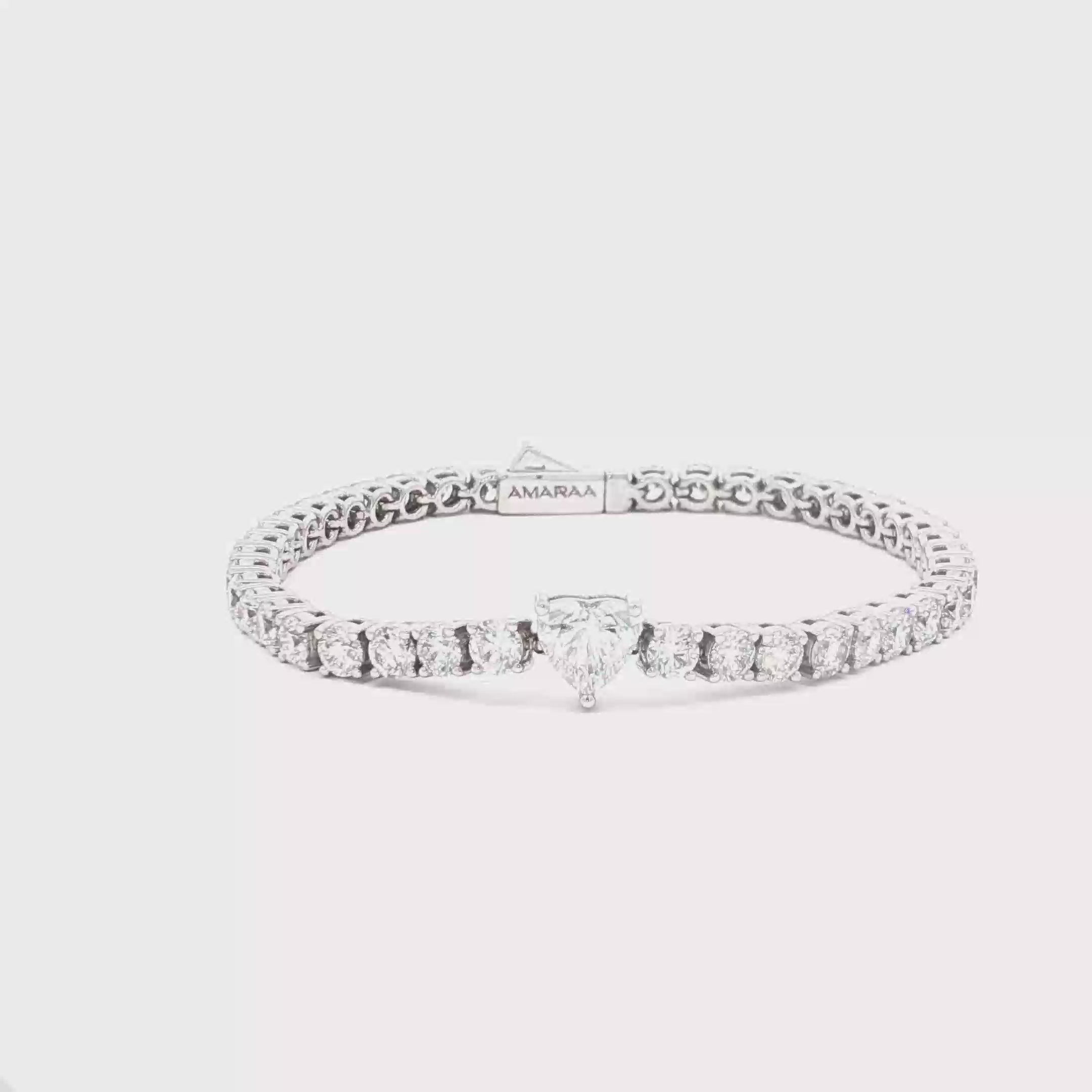 Heart Center Round Tennis Bracelet