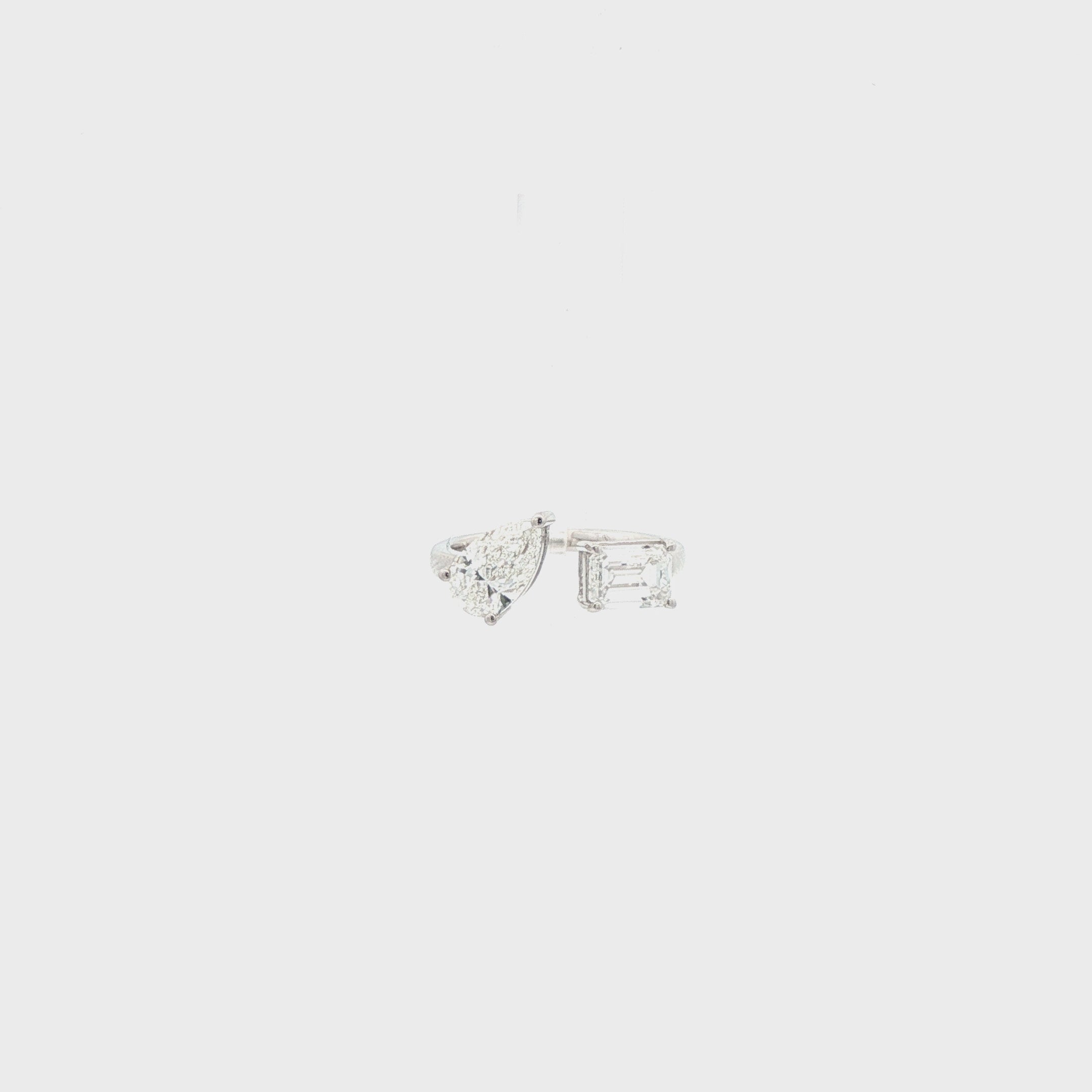 Toi et Moi Ring (Pear x Emerald)