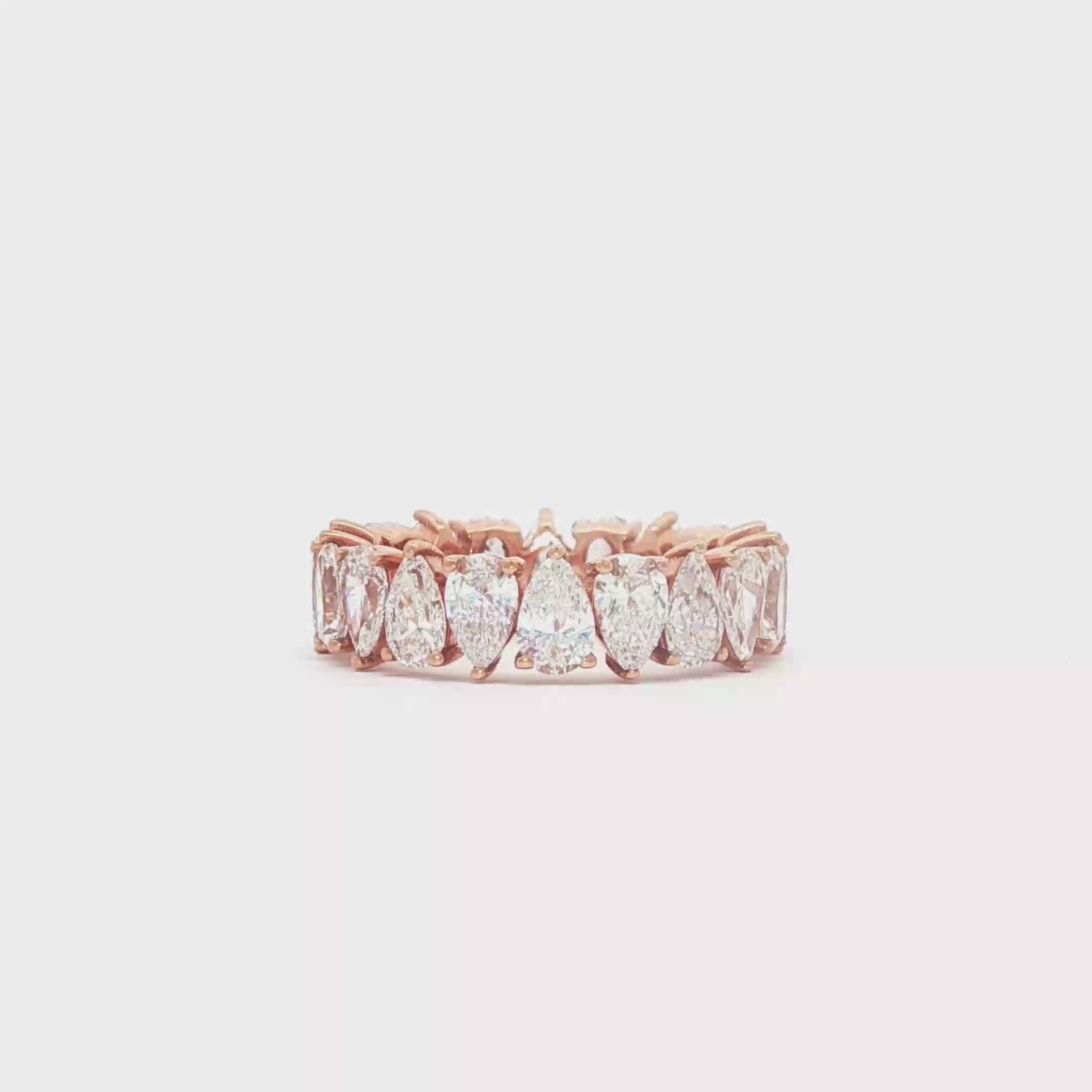 30pts Pear Up and Down Wedding Band