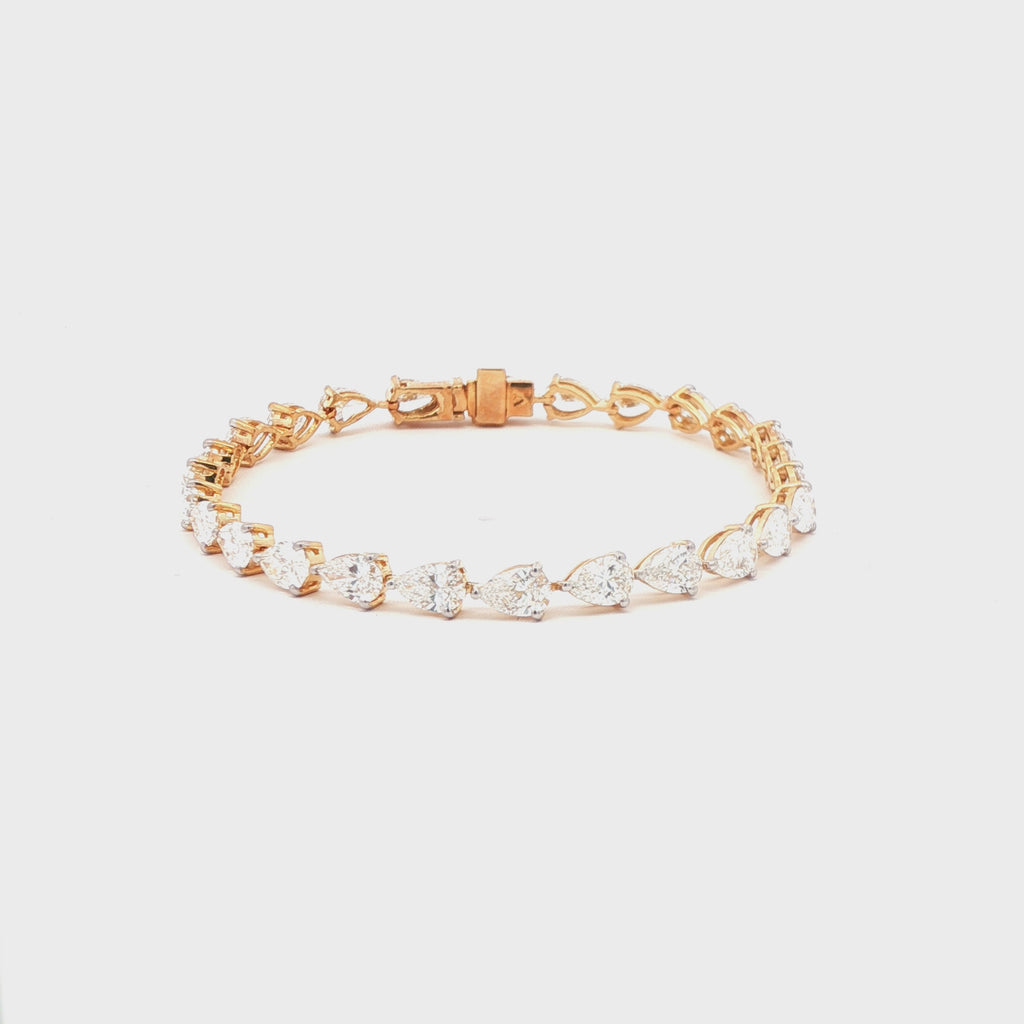 30 pts Pear-Cut Lab Diamond Tennis Bracelet