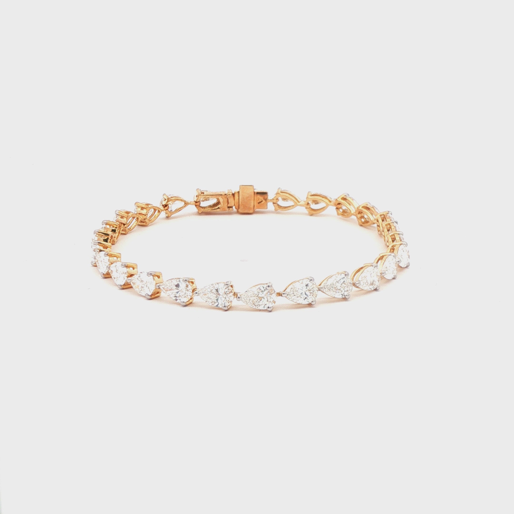 30 pts Pear-Cut Lab Diamond Tennis Bracelet