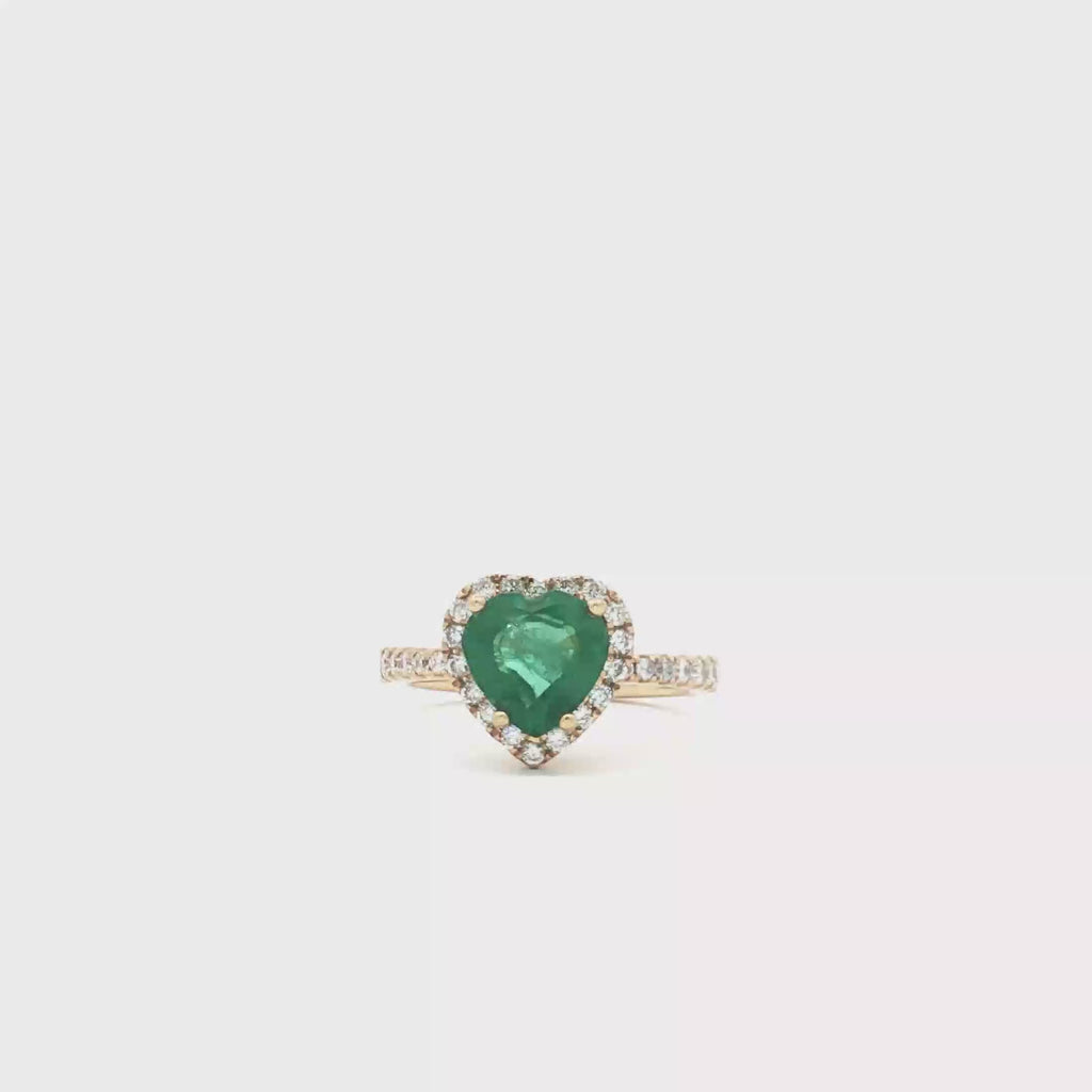 2ct Emerald Heart Shape Ring