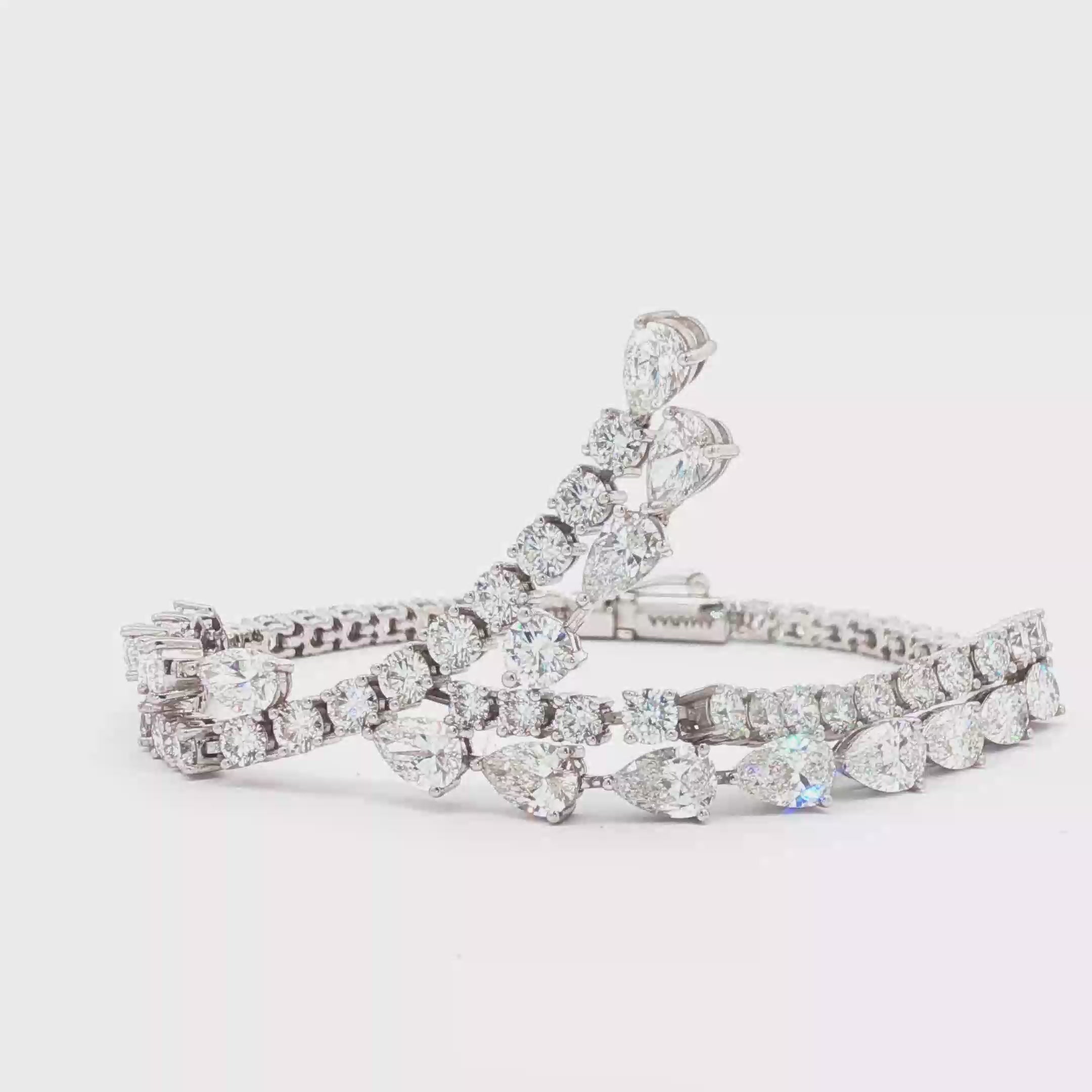 One Side Hanging Pear Bracelet