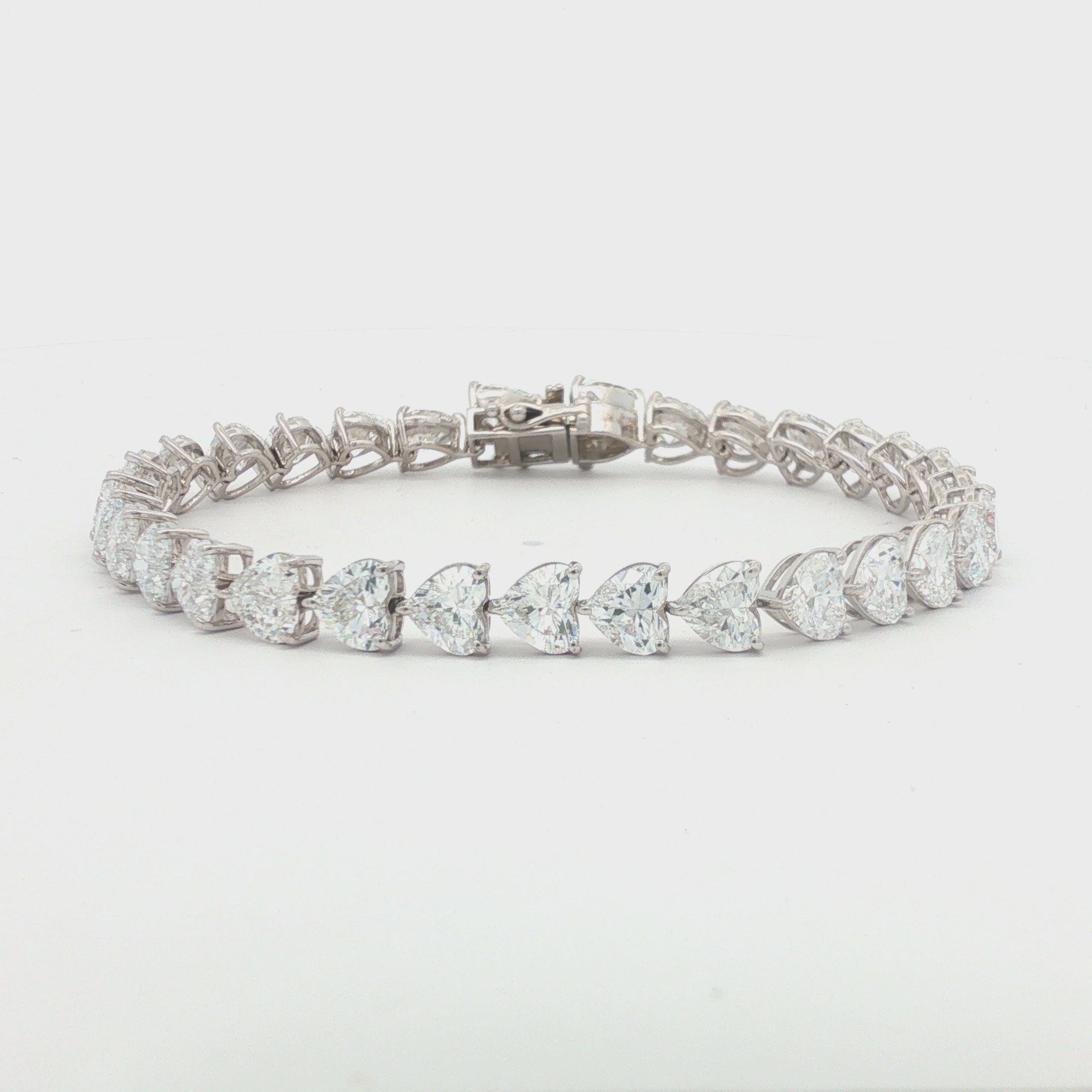 50pts Heart-Shaped Lab Diamond Tennis Bracelet