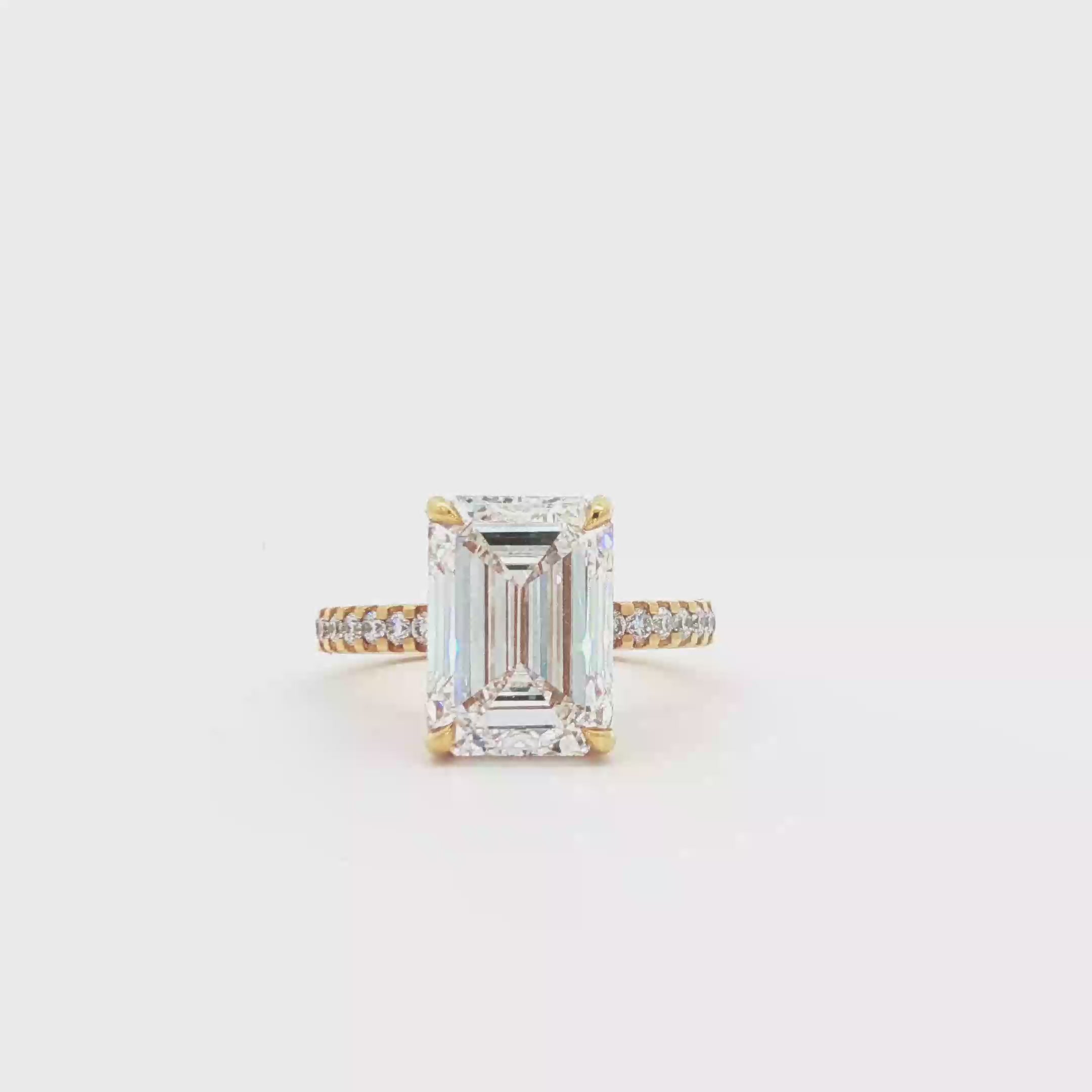 5ct Emerald  Engagement Ring